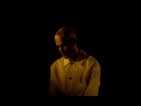 Mr. Rain (4) — Mr.Rain - CRISALIDI (Official Video)
