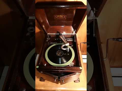 Gordon Jenkins And His Orchestra — Skip To My Lou. Gordon Jenkins And His Orchestra And Chorus