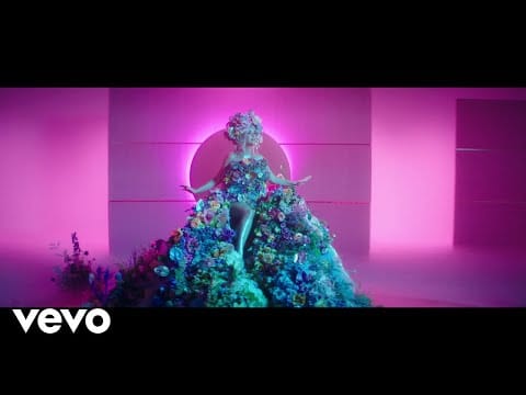Katy Perry — Never Worn White