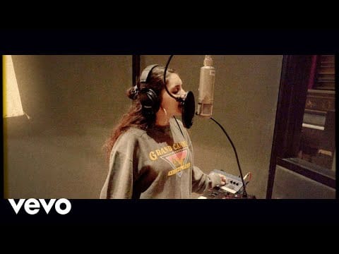 Alessia Cara — OKAY OKAY (Live Off The Floor)