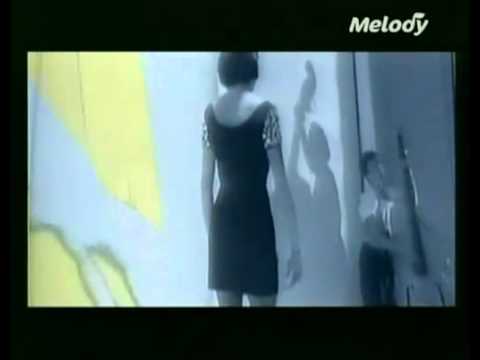 Liane Foly — LIANE FOLY - clip "Au fur et à mesure" (1990)