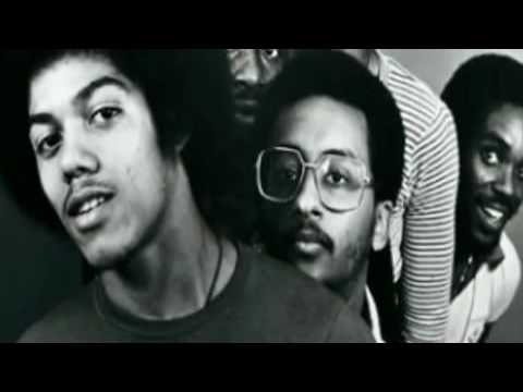 The Blackbyrds — The Blackbyrds - Walking In Rhythm  (1974).mp4