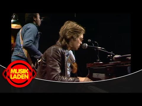 America (2) — America - Mad Dog (1975) | LIVE