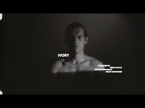 Omar Apollo — Ivory (Official Visualizer)