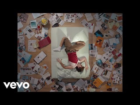 Martin Urrutia (2) — Martin - Déjalo Ir (Video Oficial)