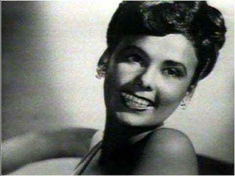 Lena Horne — AT LONG LAST LOVE (LENA HORNE)
