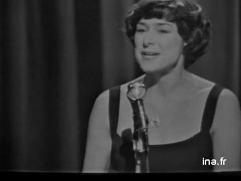 Catherine Sauvage — Catherine Sauvage "Mets deux thunes dans l'bastringue"