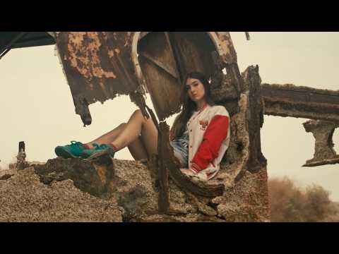 Weyes Blood — Weyes Blood - Generation Why [Official Video]
