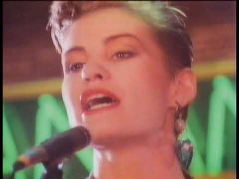 Bananarama — Bananarama - State I'm In (Official Video)