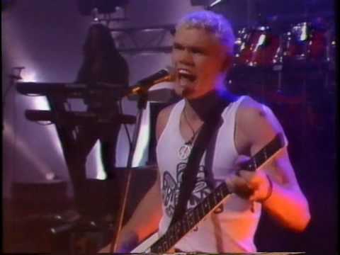 Roxus — Roxus - Where Are You Now (MTV Basement)