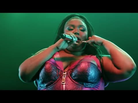 Lizzo — Truth Hurts (Live)