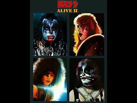 Kiss — kiss alive II (the real as yours olds vinyls, edited). LOVE GUN era.
