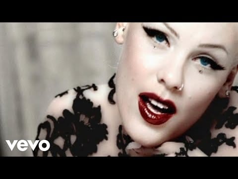 P!nk — P!NK - U + Ur Hand