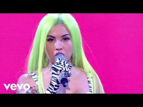 Mabel — Don't Call Me Up (The BRITs Are Coming 2020 Performance)