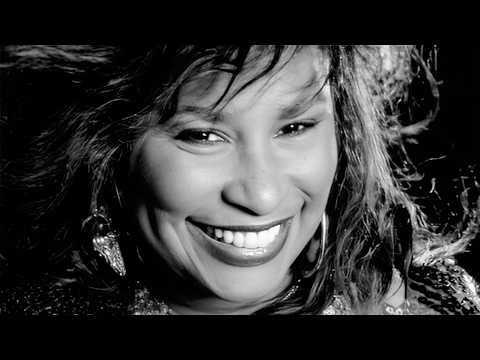 Rufus & Chaka Khan — Chaka Khan - Ain't Nobody (Feat Rufus '89) (Remix) (Official Music Video)