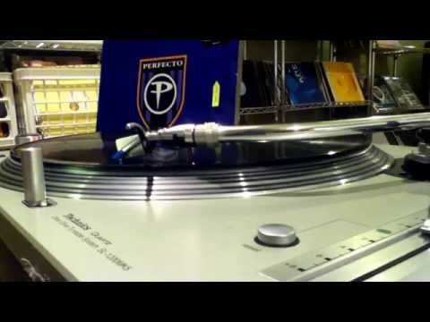 Robert Owens — Robert Owens - I'll Be Your Friend (Oakenfold Edit Of Def Mix) Perfecto _Perf173t