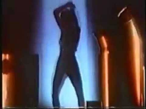 Machito Ponce — Machito Ponce - Esa mujer puede acabar contigo