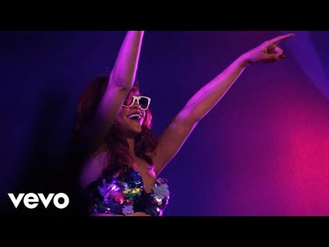 Rihanna — Cheers (Drink To That)