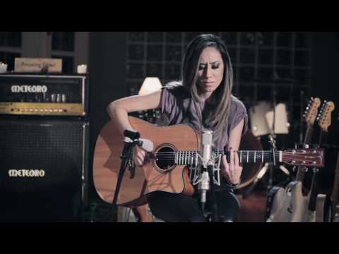 Lari Basilio — THE SOUND OF MY ROOM - Lari Basilio - DVD The Sound Of My Room - live