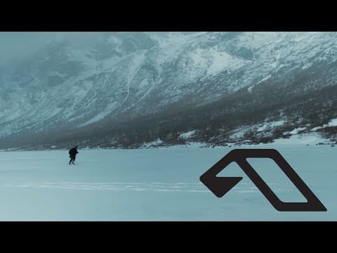 Ilan Bluestone — ilan Bluestone feat. Giuseppe De Luca - Frozen Ground (Official Music Video)