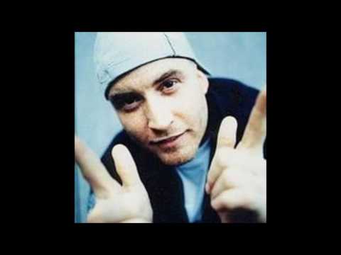 Fresh Familee — Fresh Familee - (Auf der Suche nach dem) Glück