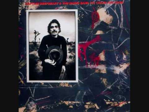 Captain Beefheart — CAPTAIN BEEFHEART - Light Reflected off the Oceands of the Moon (1982)