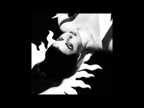 Geneva Jacuzzi — Geneva Jacuzzi - "Dry" (Official Audio)