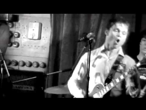 Boss Martians — The Boss Martians - The set-up