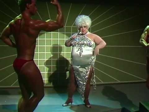 Divine — Divine - You Think You're A Man (Flashlights 08.08.1984)