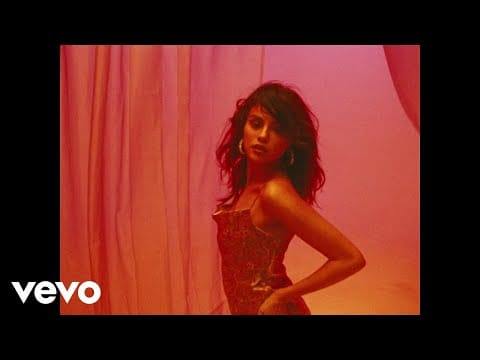 Selena Gomez — Baila Conmigo (Performance Video)