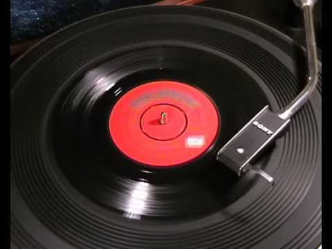Peter Sellers — PETER SELLERS & SOPHIA LOREN - 'Bangers And Mash' - 45rpm 1961