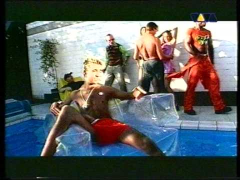 DJ Rene — RENÉ & PERAN   Give it to me