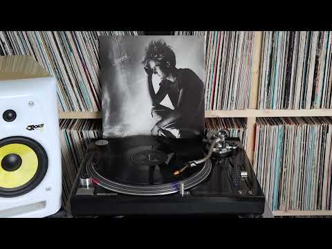 Howard Jones — Howard Jones - What Is Love? (Extended Version) (1983)