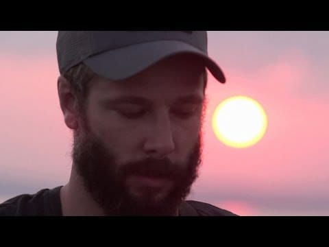 Tire Le Coyote — TIRE LE COYOTE - Jolie Anne (Vidéoclip officiel)