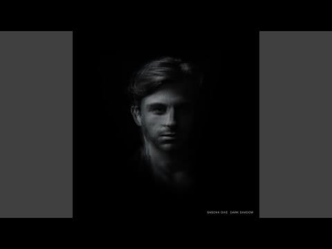 Sascha Dive — New Moon