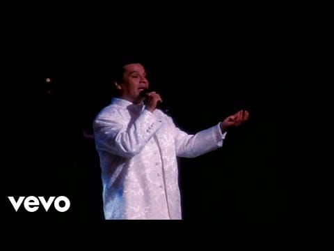 Juan Gabriel — Rumbeando Por Madrid (Popurri): La Madrileña/Maria Jose/Cuando Seas Mi Mujer/Canta, Viv...