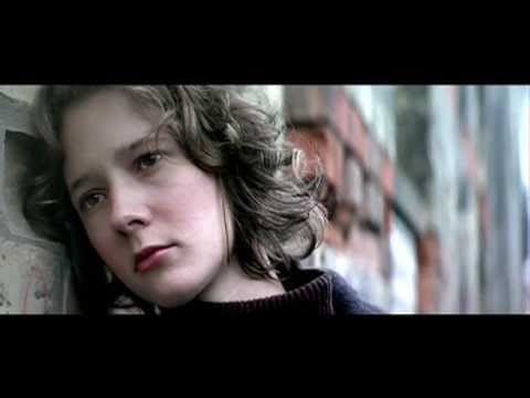 The Finn Brothers — The Finn Brothers - Won't Give In