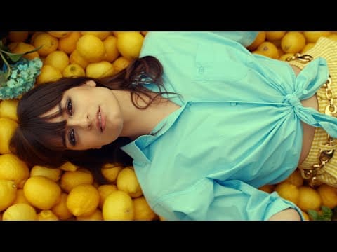 Clara Luciani — Clara Luciani - Le reste (Clip Officiel)