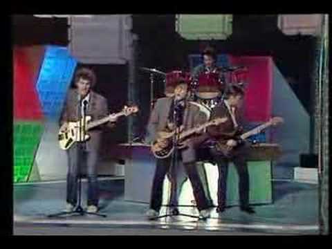 Nacha Pop — NACHA POP -quiero estar mejor