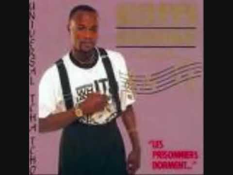 Koffi Olomide — KOFFI OLOMIDE ***SAUVE QUI PEUT [L'ORFEVRE, LES PRISONNIERS DORMENT 1990]