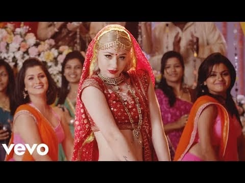 Iggy Azalea — Iggy Azalea - Bounce (Official Music Video)