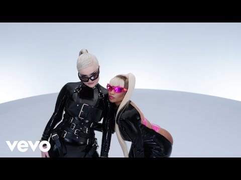 Kim Petras — Alone