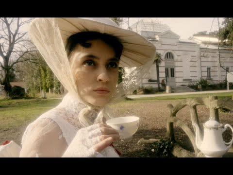 Pomme — Pomme - saisons, le film: été