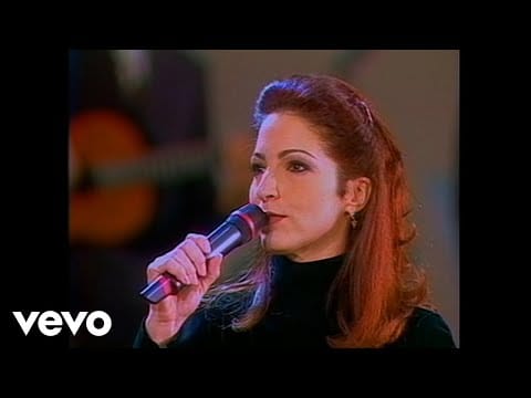 Gloria Estefan — Gloria Estefan - Mas Alla
