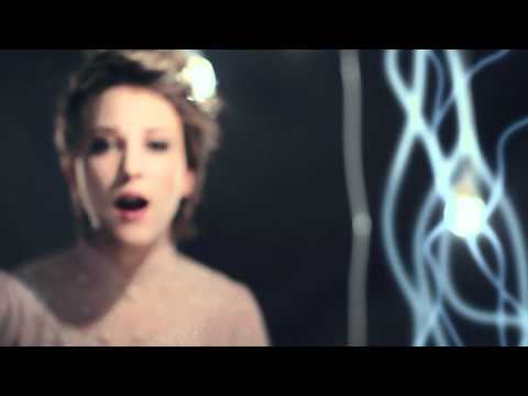 Emma Louise (3) — Emma Louise - Jungle [Official Music Video]