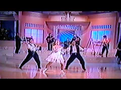 Laura Flores — Laura Flores.. "Entre el bien y el mal"