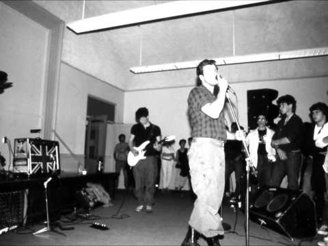 XS (15) — XS - Manic