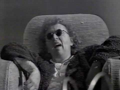 Dave Dobbyn — Dave Dobbyn - Space Junk (Theme To Space Knights)