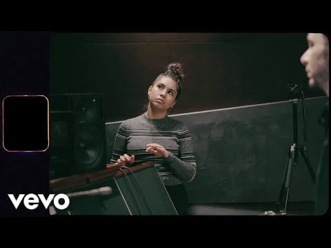 Alessia Cara — Make It To Christmas (Studio Video)