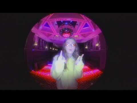 Clairo — Better